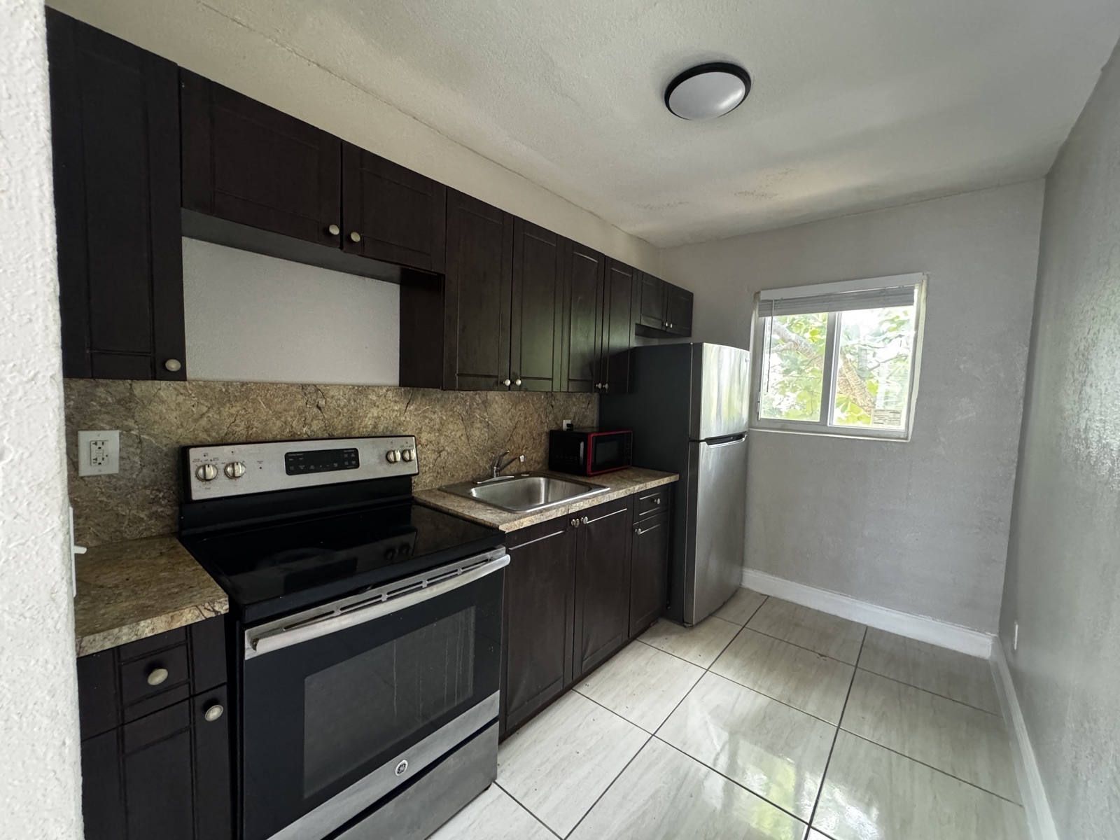1940 Washington Avenue #15