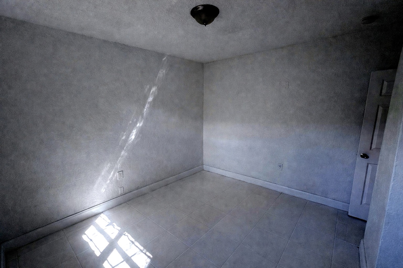 1950 Washave Unit2 — 1950 Washington Avenue #2, Opa-Locka, FL 33054