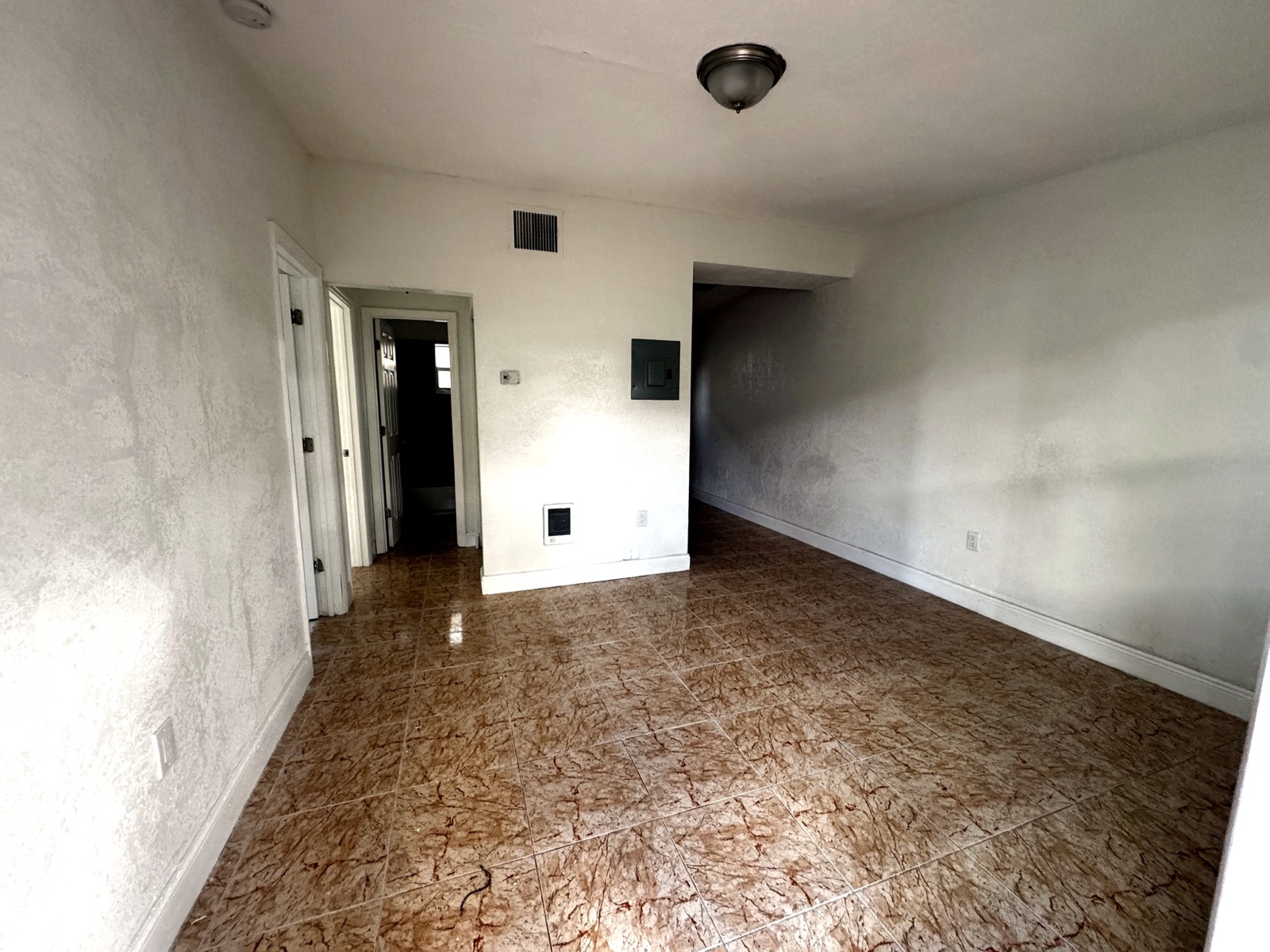 1950 Washave Unit2 — 1950 Washington Avenue #2, Opa-Locka, FL 33054