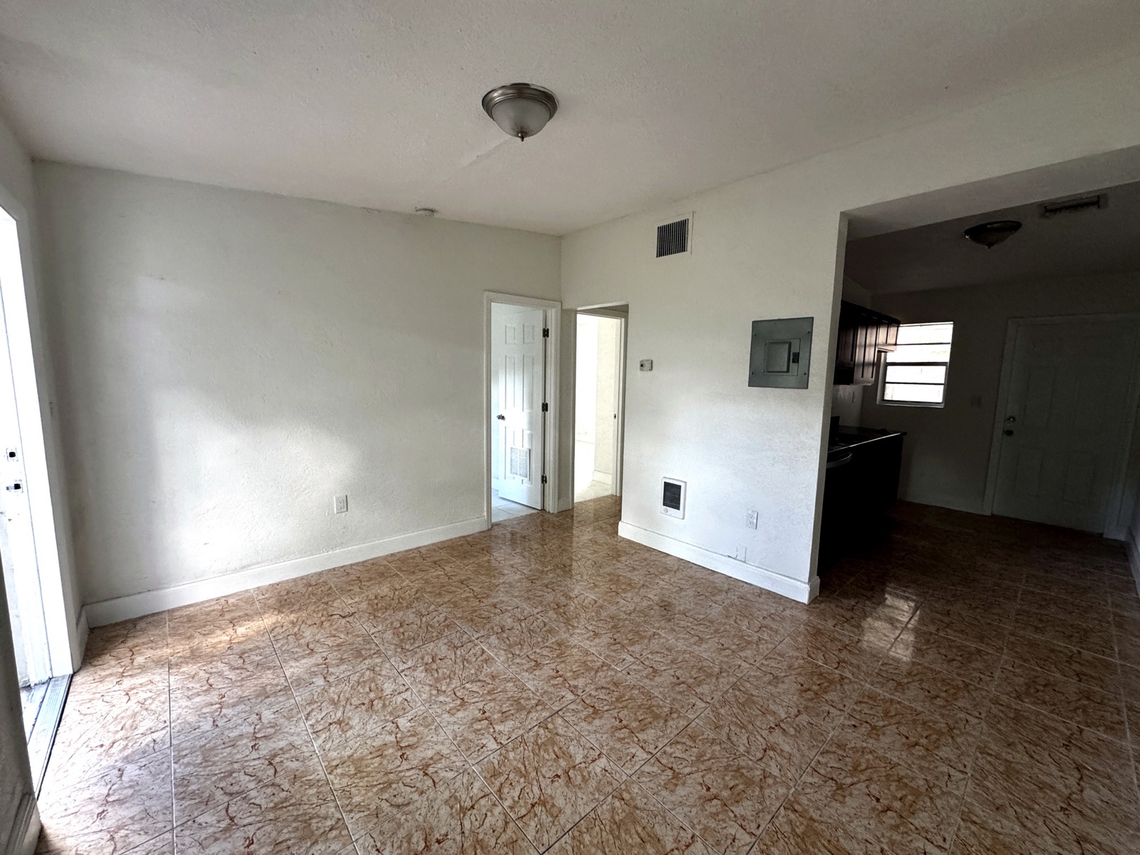 1950 Washave Unit2 — 1950 Washington Avenue #2, Opa-Locka, FL 33054