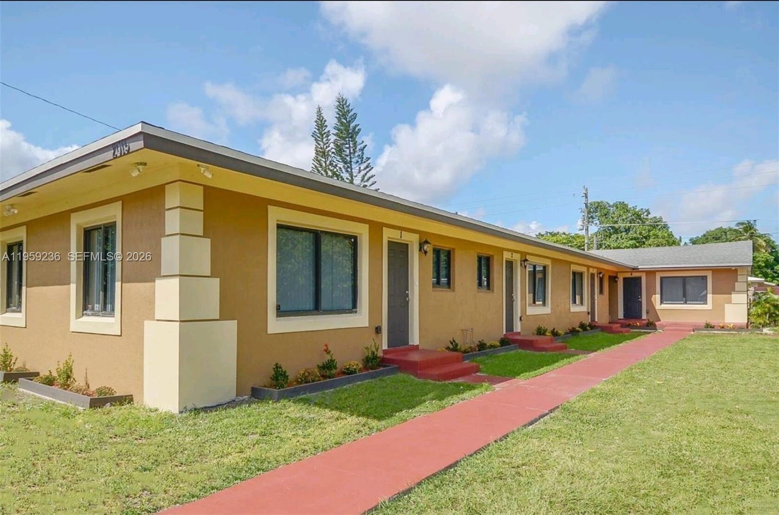 2015 Funston St #1, Hollywood, FL 33020