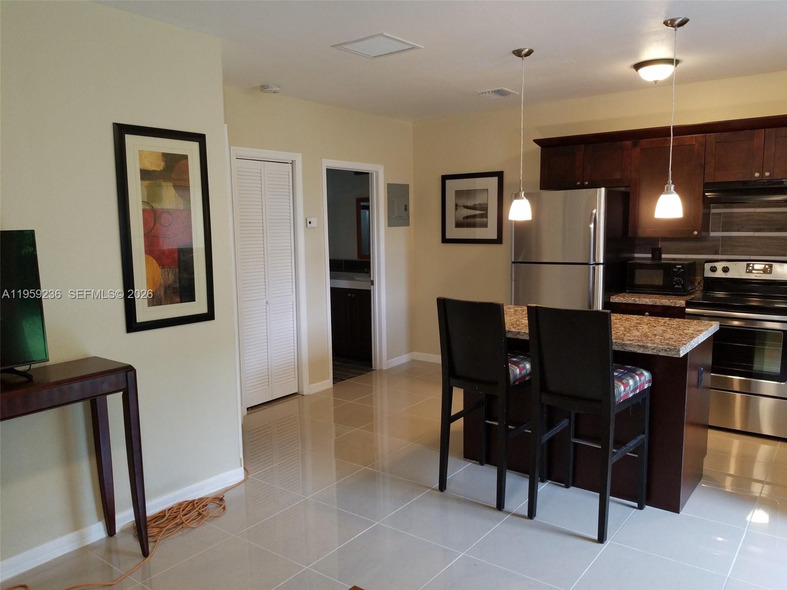 2015 Funston St #1, Hollywood, FL 33020