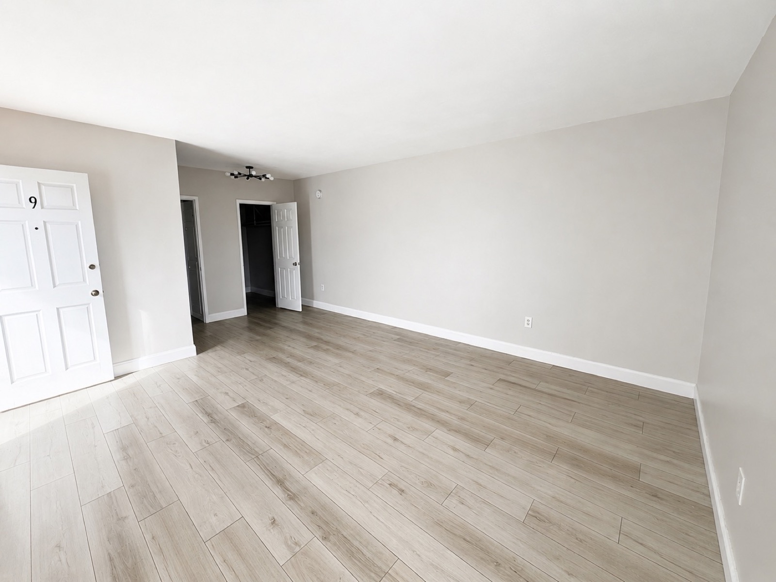 Entry Area With Unit Number Door — 500 13th Street #9, Miami Beach, FL 33139