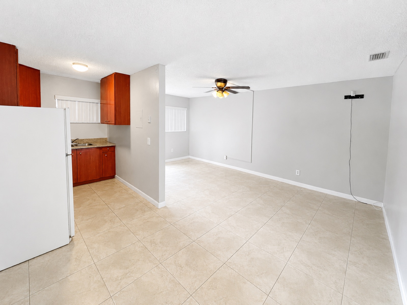 716 Southwest 16th Avenue #2